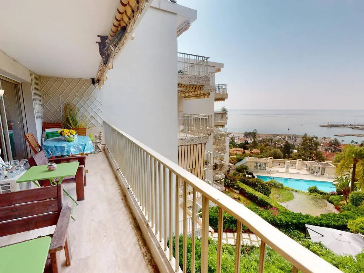 Grand 3P Climatise Avec Terrasses, Piscine Et Parkings A Menton - Fr-1-196-331 Apartment 0*,